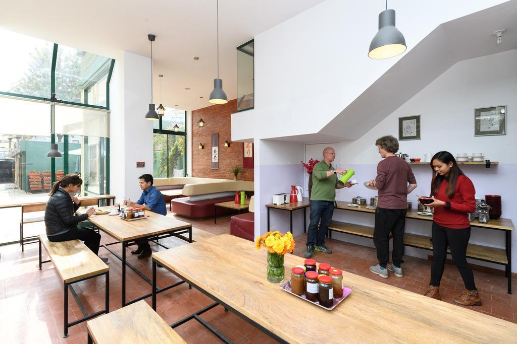Dondrub Guest House Kathmandu Ngoại thất bức ảnh